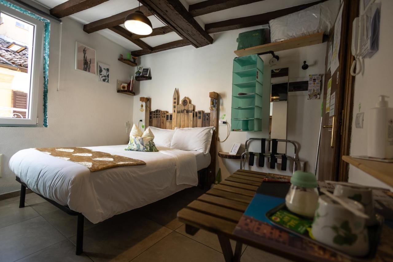 La Pomposa Del Teatro Hotell Modena Eksteriør bilde